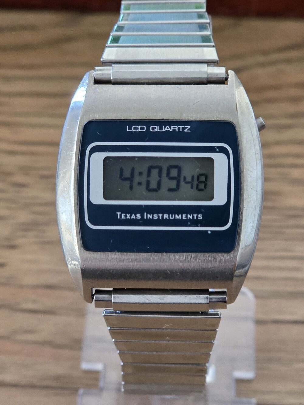 VTG Texas Instruments Ti3H LCD Quartz Digital Day Date 37mm Square Watch Works